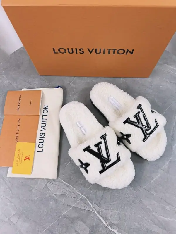 louis vuitton chaussons pour femme s_12453762